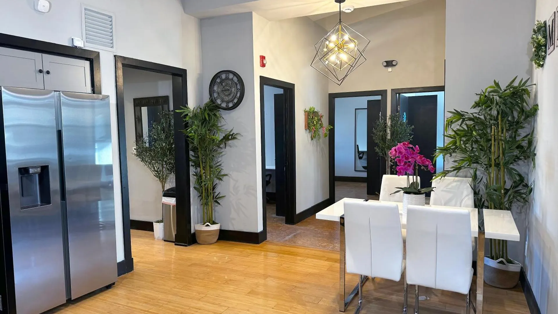 Brand New Private Room Englewood USA