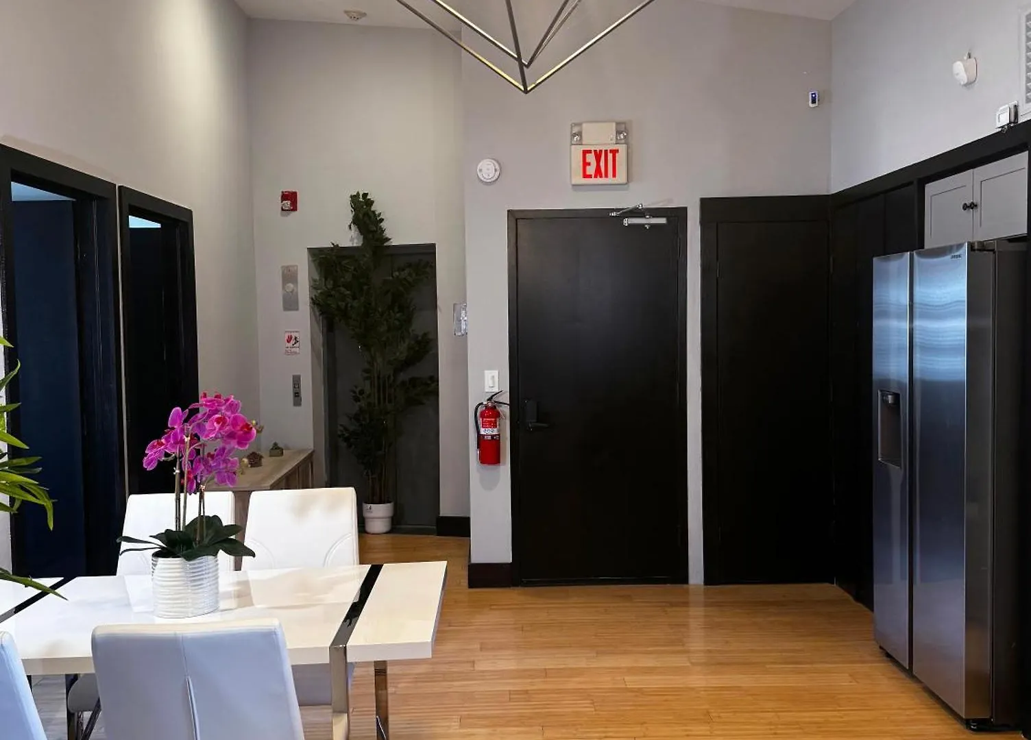 Brand New Private Room Englewood Gasthof